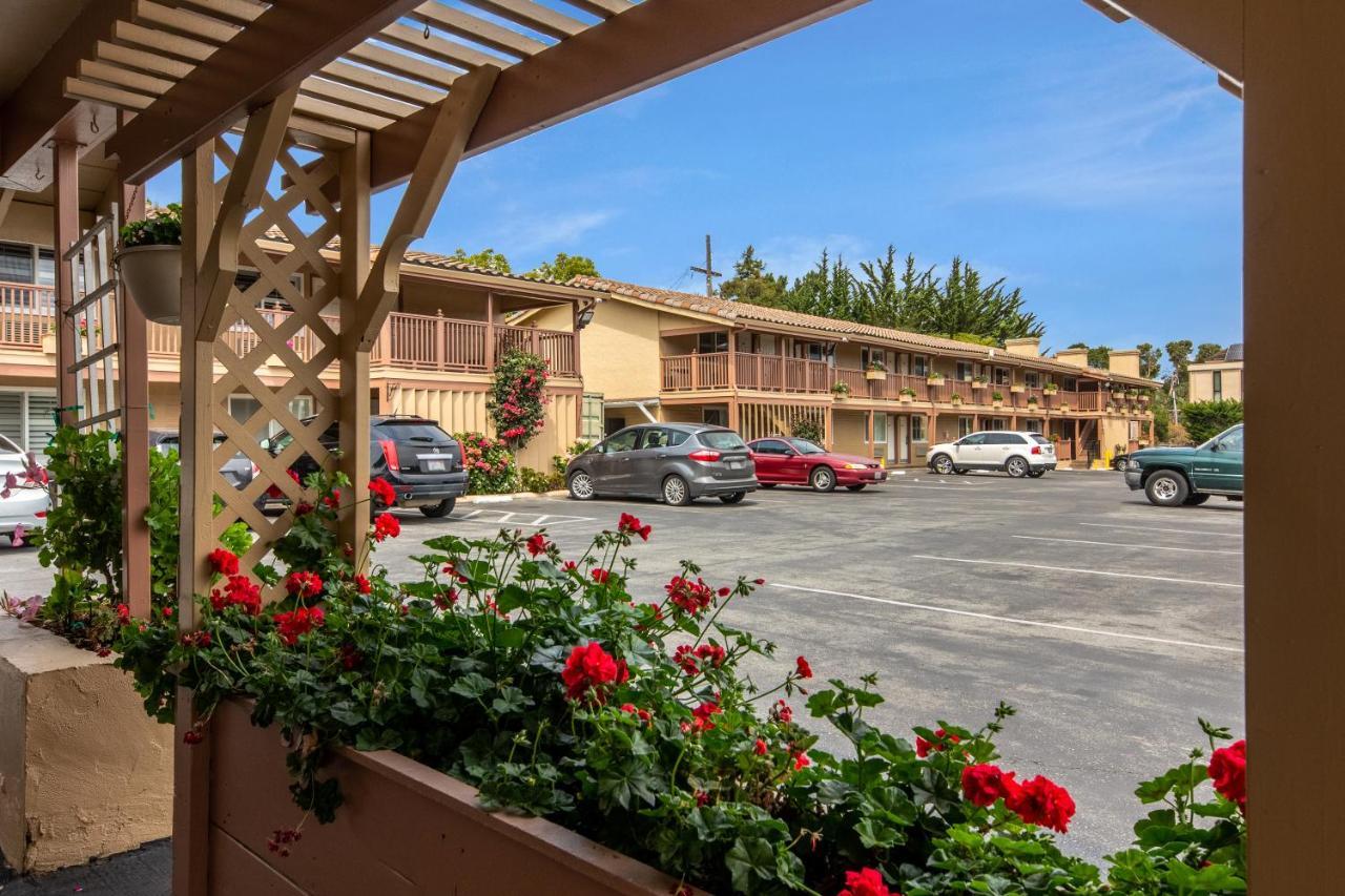 Rodeway Inn Near Downtown Monterey Exterior photo